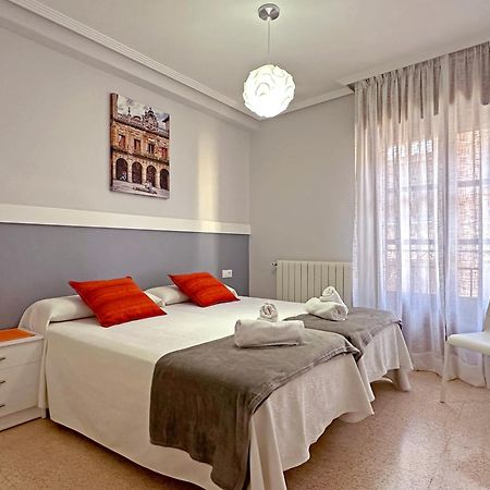 Apartamento Turistico Viana II Viana (Navarre) Exterior foto