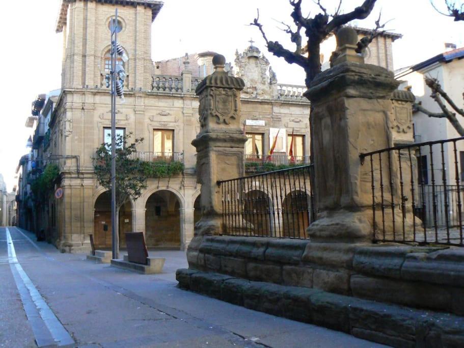 Apartamento Turistico Viana II Viana (Navarre) Exterior foto